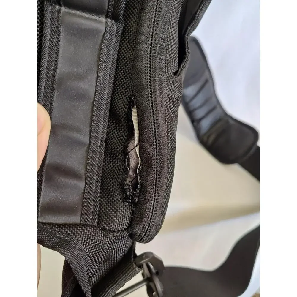 Nike Messenger Black Bag Laptop Bag Briefcase Vintage Travel TG0159-001 Balistic